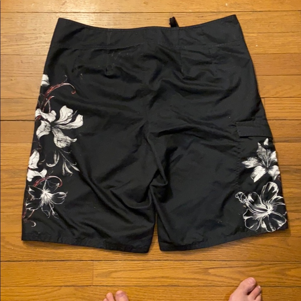 Bathing suit - Picture 2 of 2